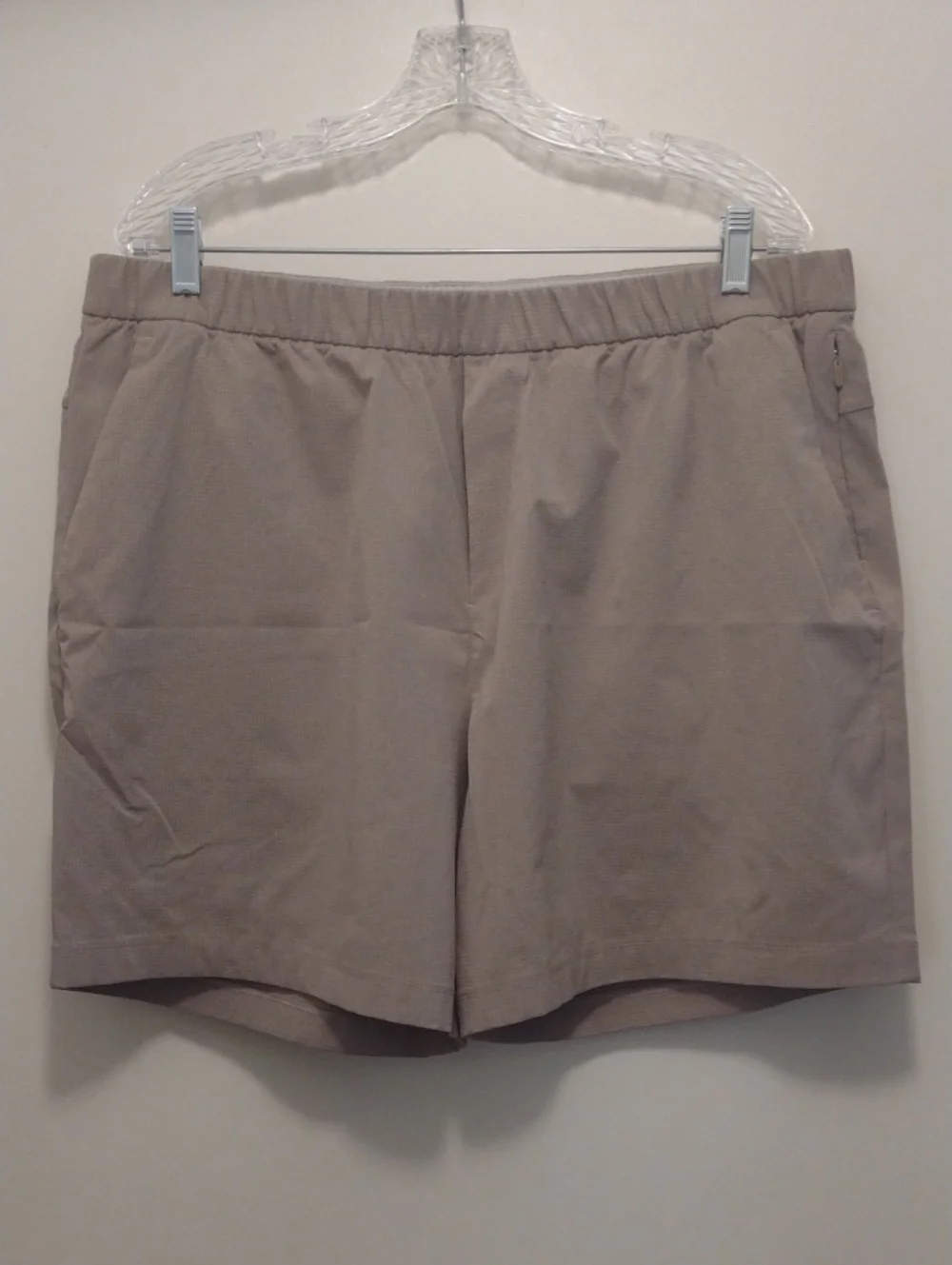 Lululemon Tan Athletic Shorts (J1222)